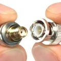 Adapter BNC wtyk męski na gniazdo żeńskie SMA-F RF (1)